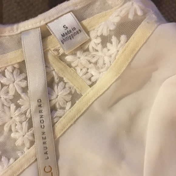 Lauren Conrad Women’s top - Picture 4 of 4